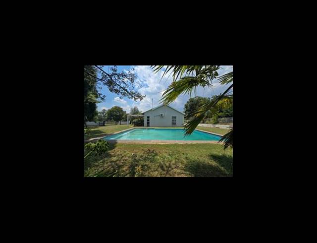 FARM FOR SALE IN TEDDERFIELD